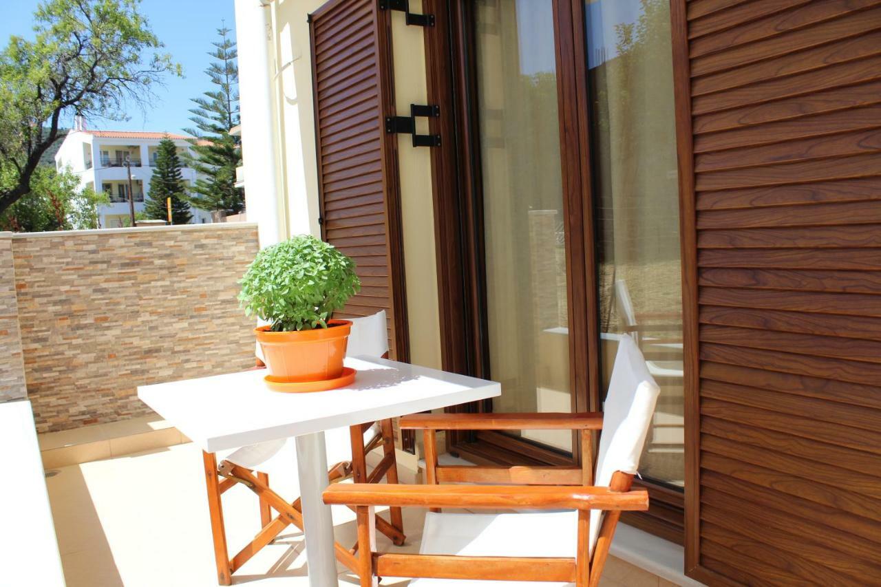Antelia Homes Skiathos Exterior foto